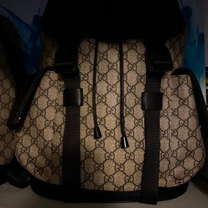Gucci GG supreme backpack
